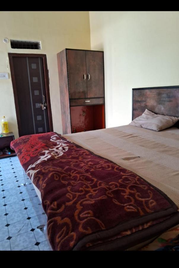 Blue Sky Homestay Khajuraho Exterior photo