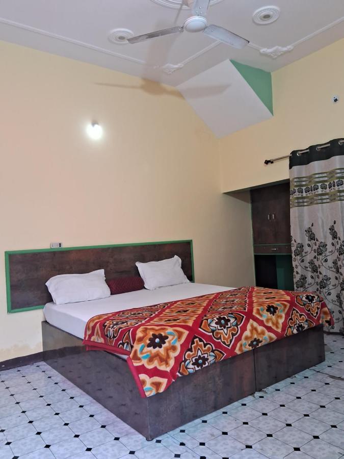 Blue Sky Homestay Khajuraho Exterior photo